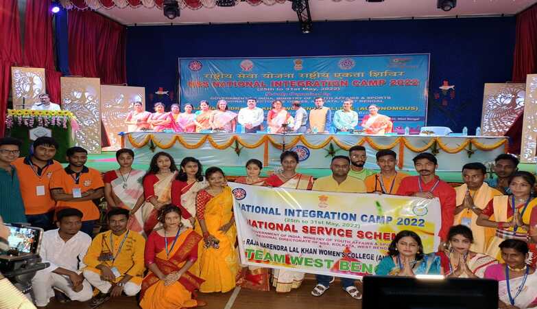 Raja Narendra Lal Khan Women’s College hosts national integration camp